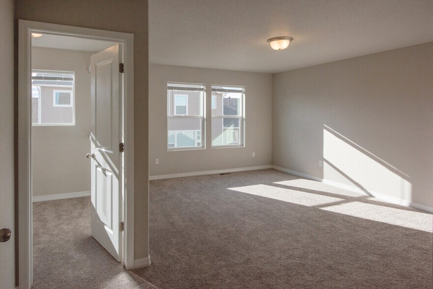 Building Photo - 7512 Mount Elbert Pt