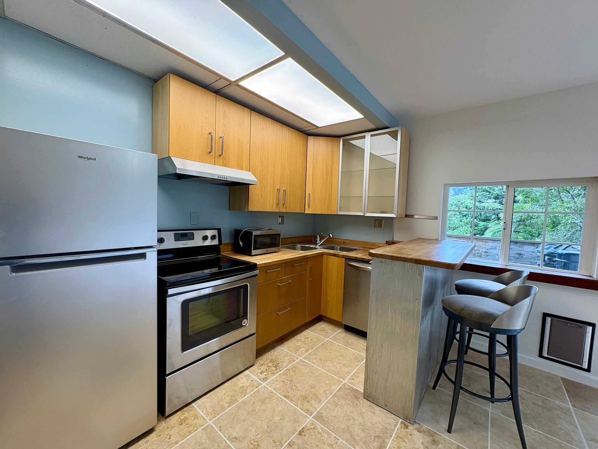 Building Photo - 5671 Cabot Dr