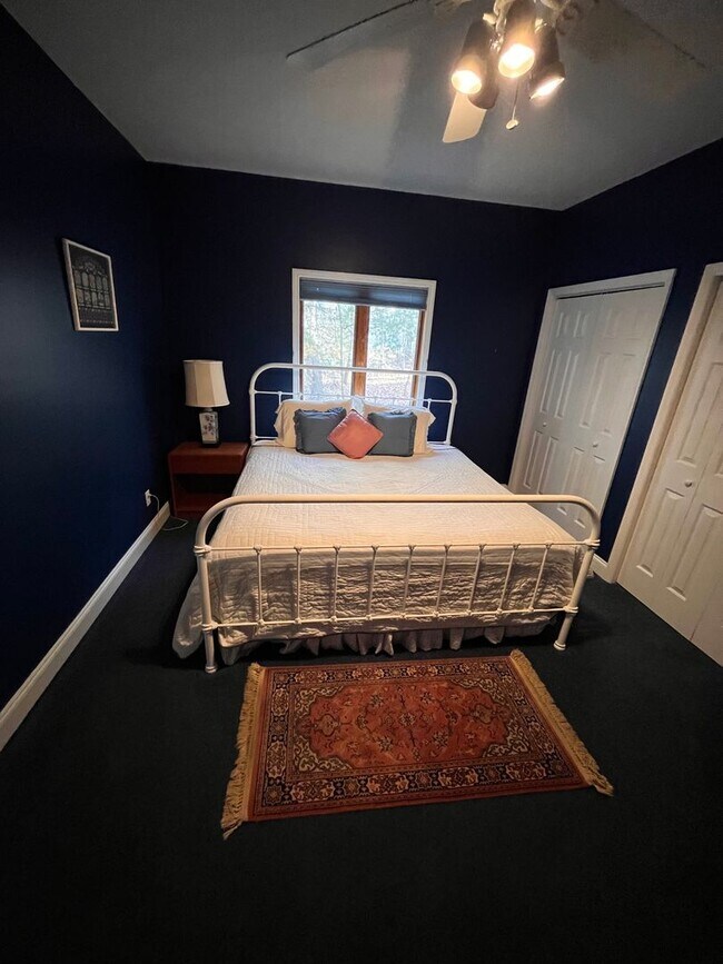 Building Photo - 4 Bedroom || 3 Bathroom home on Leesville ...