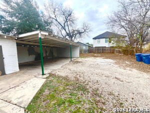 Building Photo - 217 Lotus St