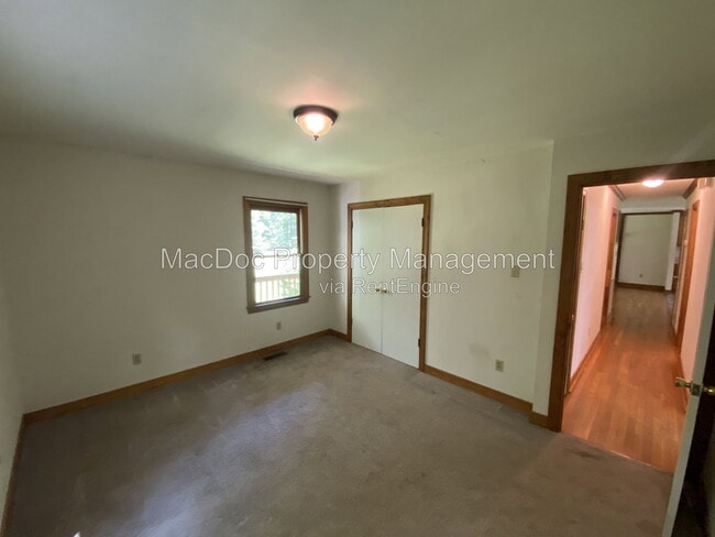 Building Photo - 28341 Edgar Rd