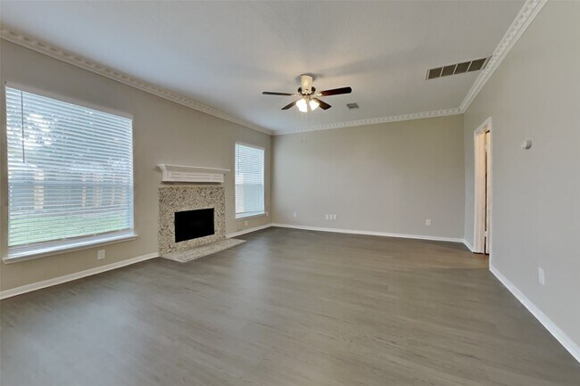 Building Photo - 12618 Duchess Ln