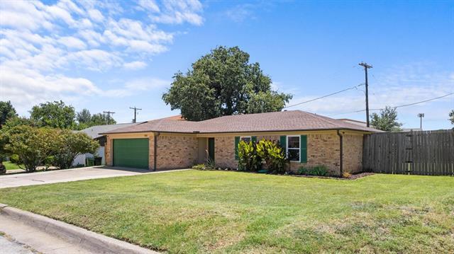 Building Photo - 414 Hallmark Dr