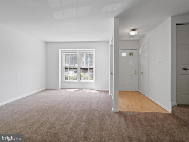 Building Photo - 5513 Ridgeton Hill Ct