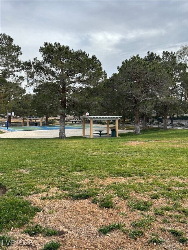 Building Photo - 2408 Moon Shore Dr