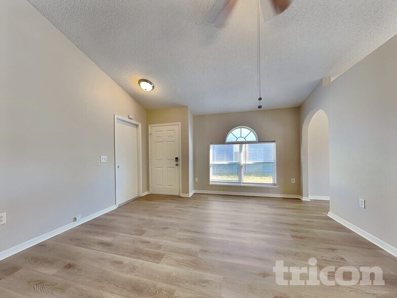 Building Photo - 6315 Tabogi Trail