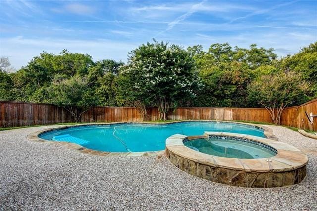 Building Photo - 3408 Horseshoe Dr