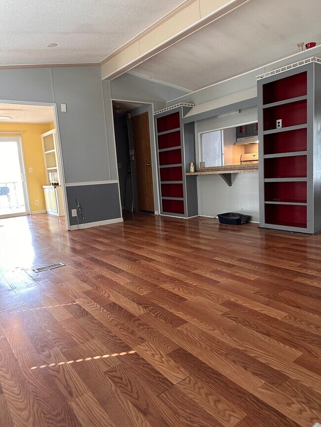 Building Photo - 21176 Boquet Dr