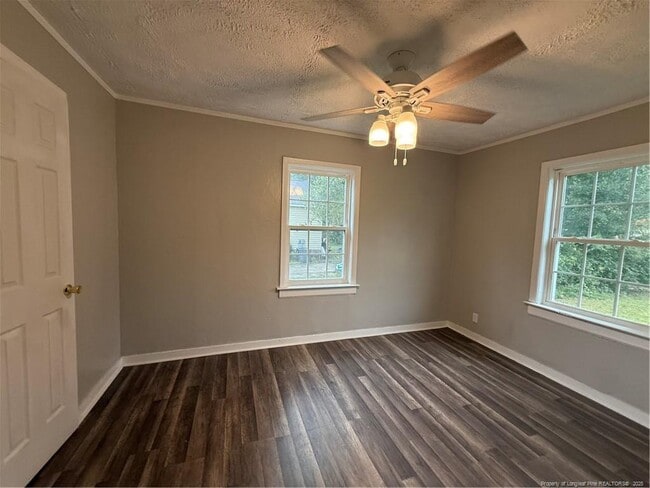 Building Photo - 128 Johnson St