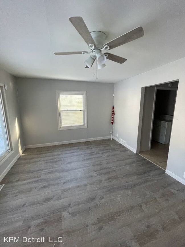 Building Photo - 2 br, 1 bath House - 26063 Dartmouth