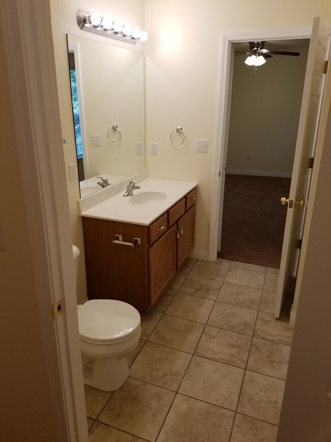 Building Photo - 3510 James Dale Rd