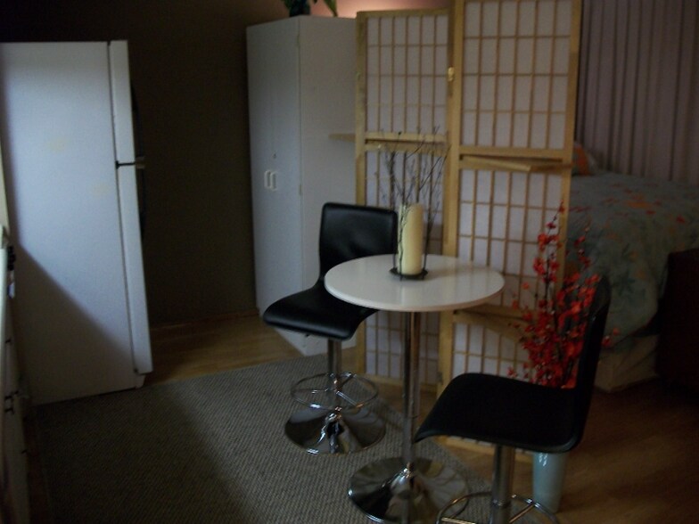 Building Photo - 1550 Wilder Ave