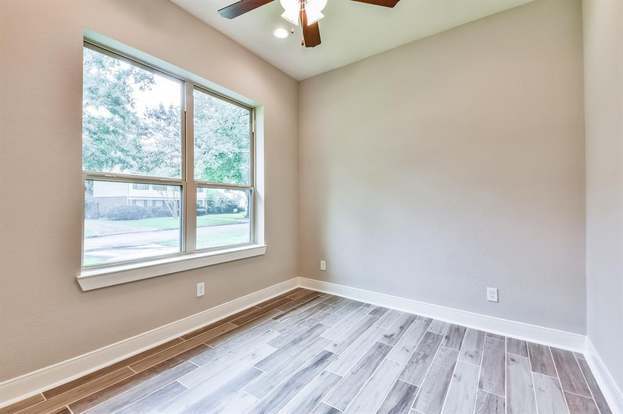 Building Photo - 2014 Briarstem Dr