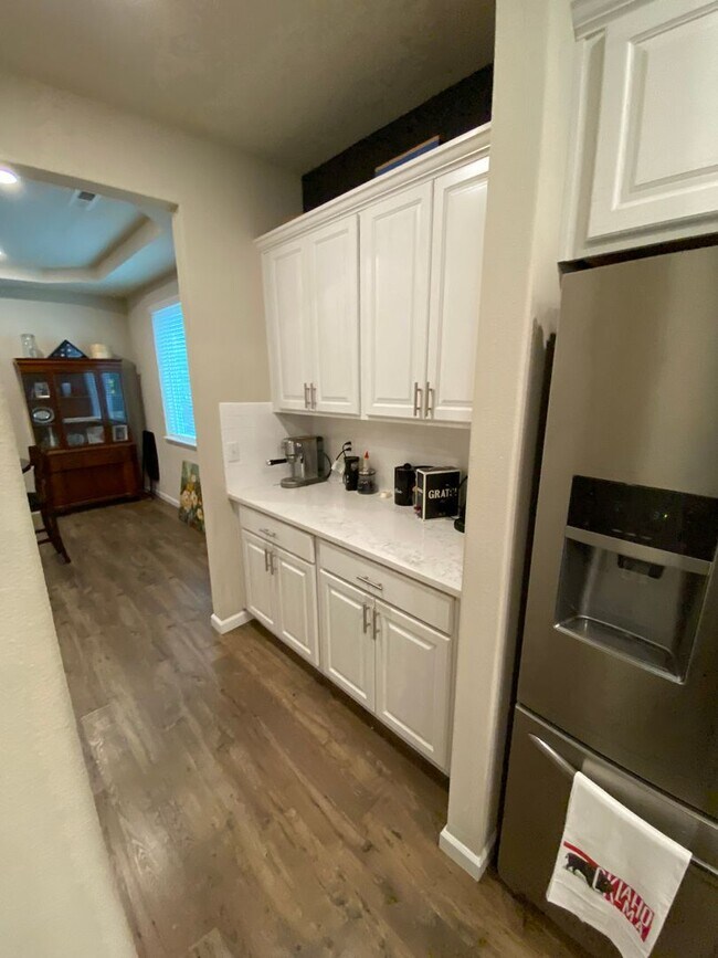 Building Photo - 4bd/3ba House in Tehaleh