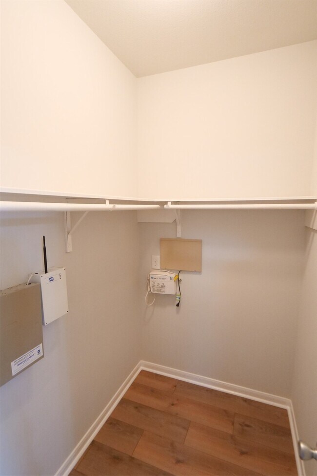 Building Photo - 21339 Pine Monte Ridge Ln