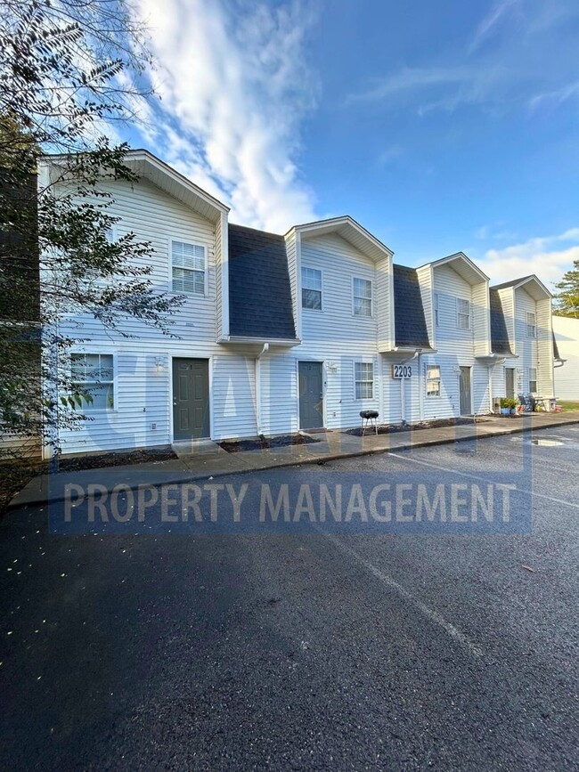 Building Photo - 2203 Old Harrison Pike NW