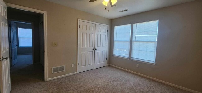 Building Photo - Spacious Home for Rent