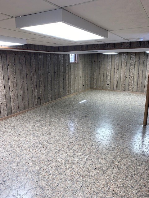 Building Photo - 1633 Gamon Rd