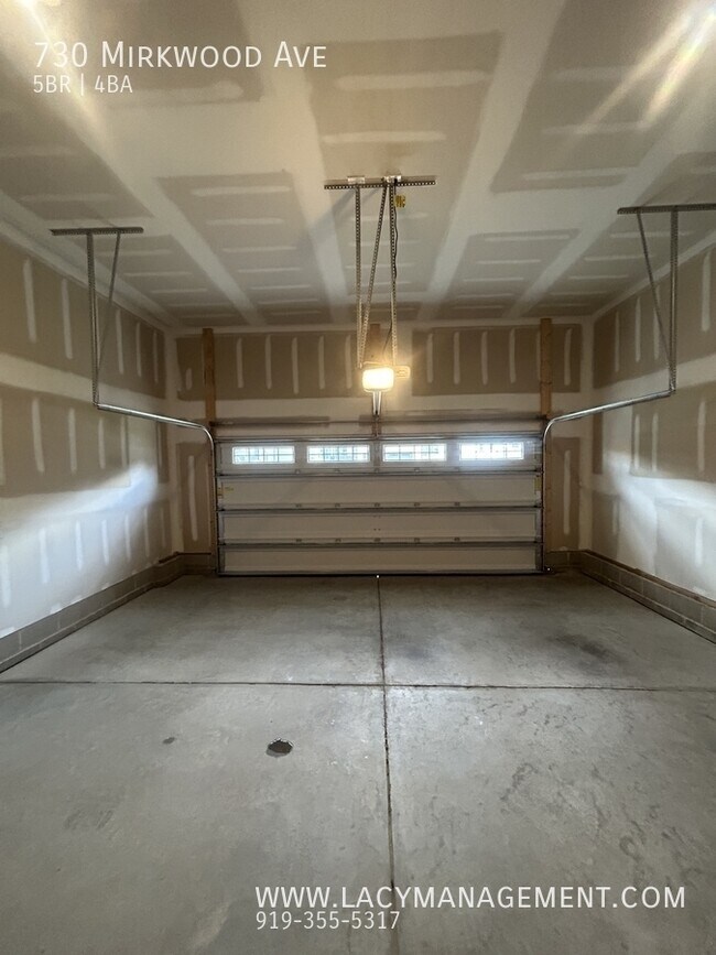 Building Photo - 730 Mirkwood Ave