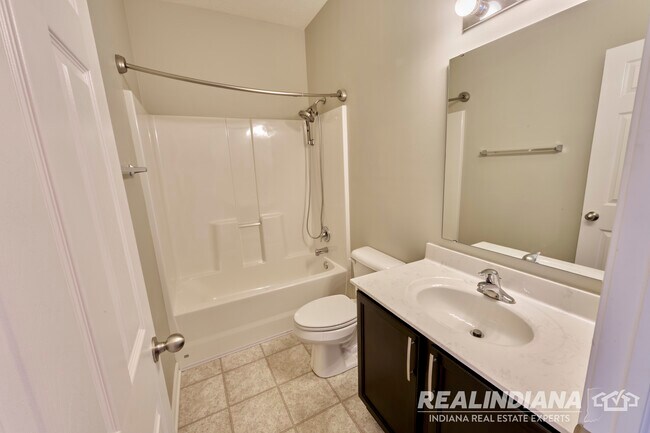 Building Photo - 1796 Osman Dr