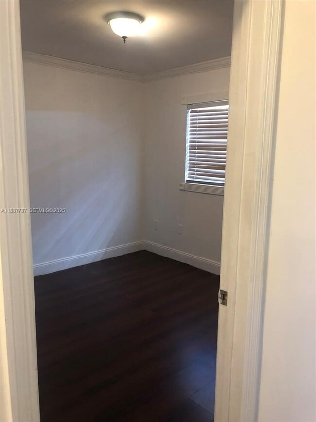 Building Photo - 19319 NW 54th Ct