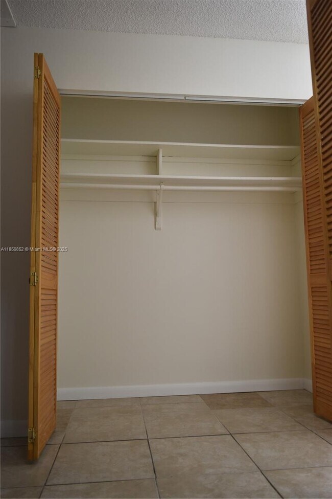 Building Photo - 15476 SW 85th Ln