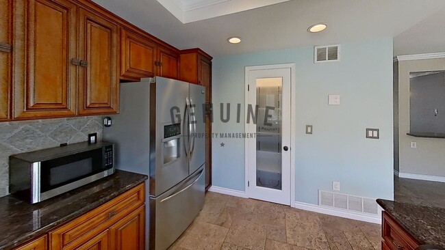 Building Photo - Furnished Seal Beach Condo Near Beach