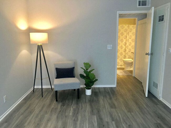 Building Photo - The Marq Apartments