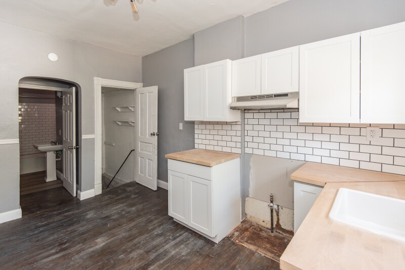 Building Photo - 3511 Itaska St