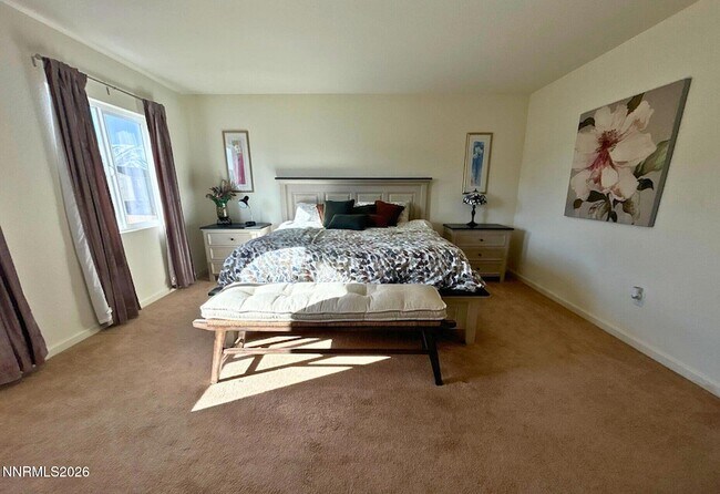 Building Photo - 8932 Coyote Blf Dr