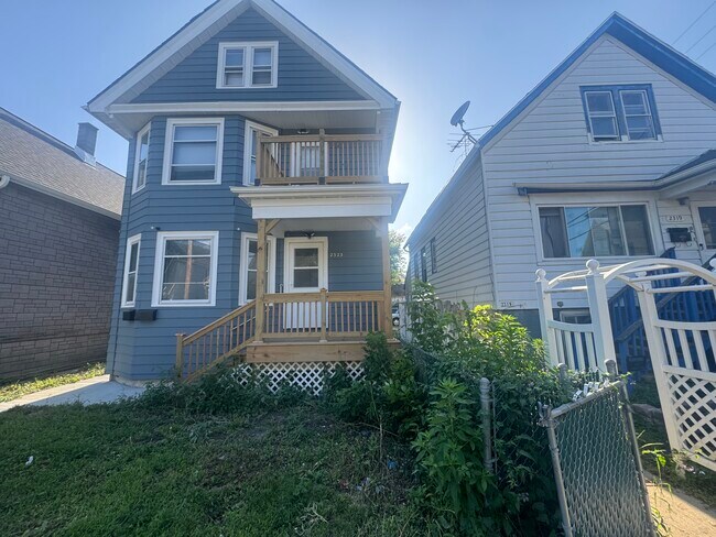 Primary Photo - 2323 S 17th St