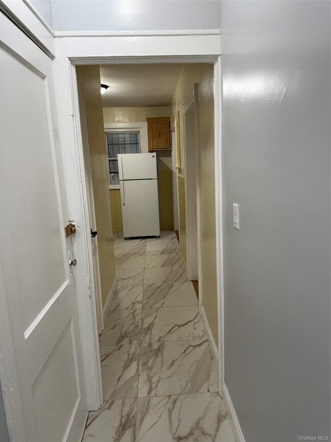 Building Photo - 111-33 208th St