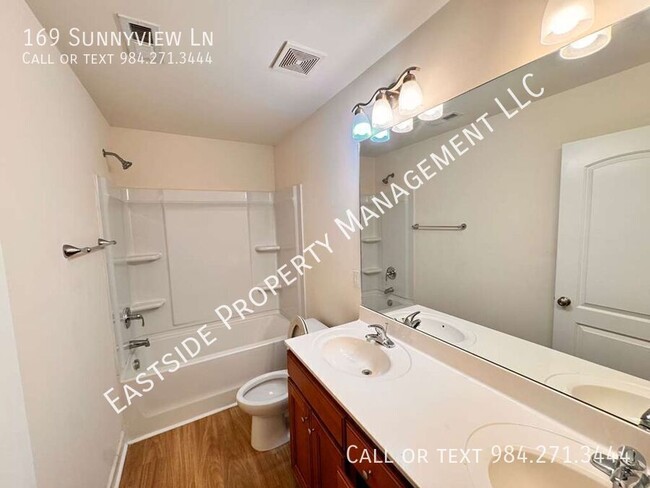 Building Photo - 169 Sunnyview Ln