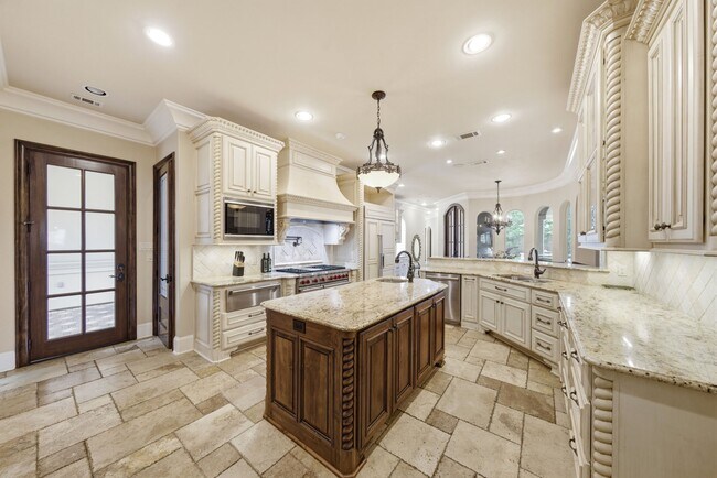 Building Photo - 14302 Belle River Ln