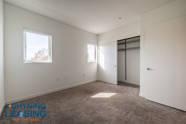 Building Photo - Luxury Two-Bedroom in North Hollywood – On...