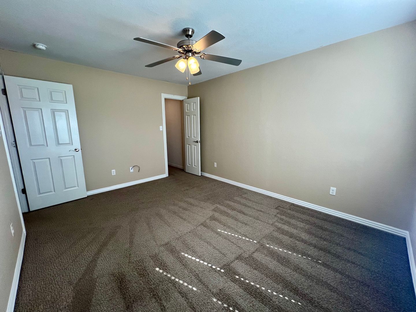 Building Photo - 6611 Leightyn Ln