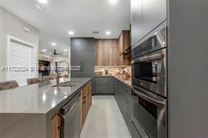 Building Photo - 4650 Santa Cruz Way