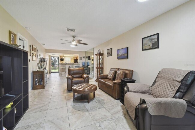 Building Photo - 8130 Braddock Cir