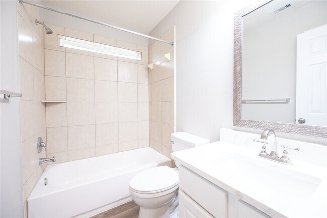 Building Photo - 9976 Western Ridge Way