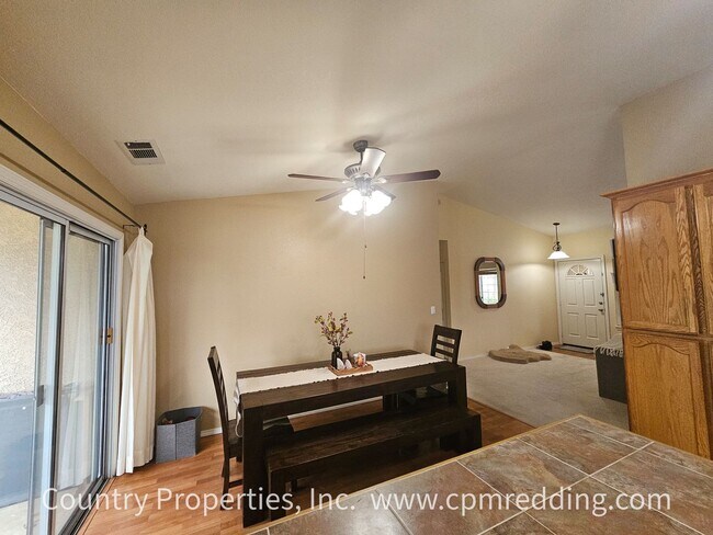 Building Photo - Spacious 4-Bedroom Home in Mary Lake Neighborhood Available January 15th!