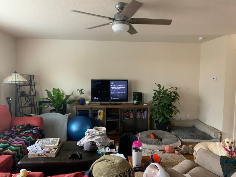 Building Photo - 13016 NE 115th St