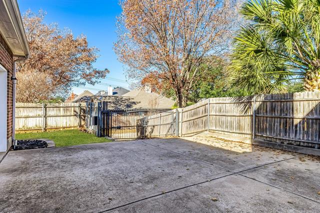 Building Photo - 4402 Spinnaker Dr