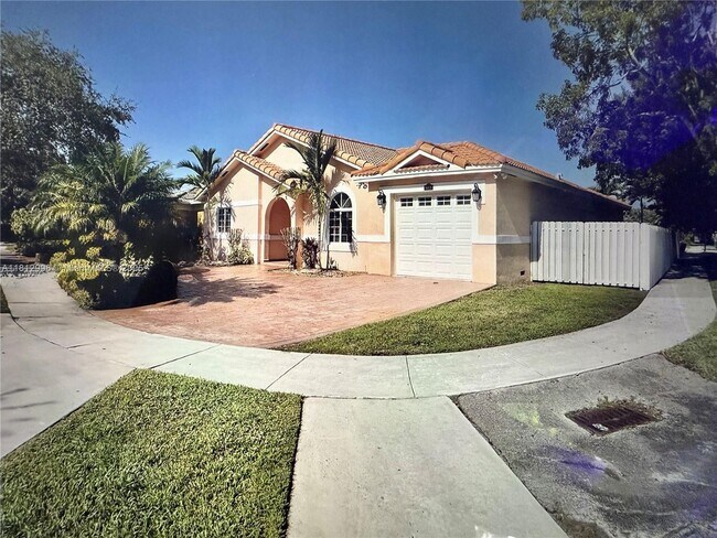 Building Photo - 8915 NW 164th St