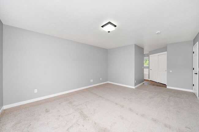 Building Photo - 16742 NW Dublin Ct