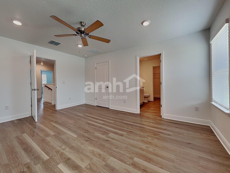 Building Photo - 6799 Atlantic Bch Ave