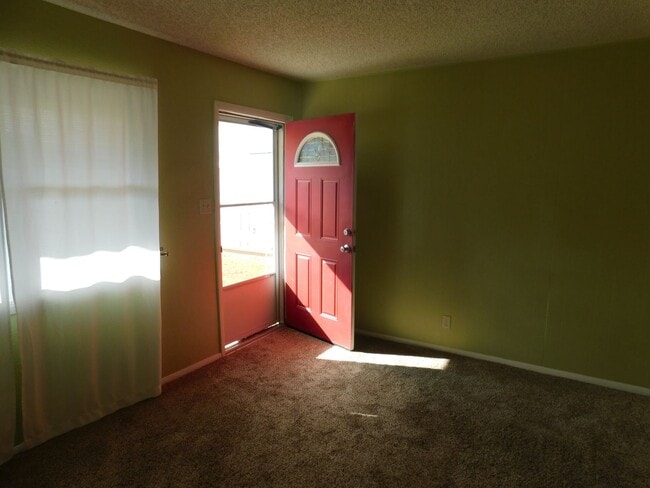 Building Photo - 1803 Mason Dr