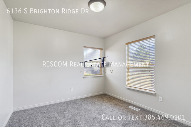 Building Photo - 6136 Brighton Ridge Dr
