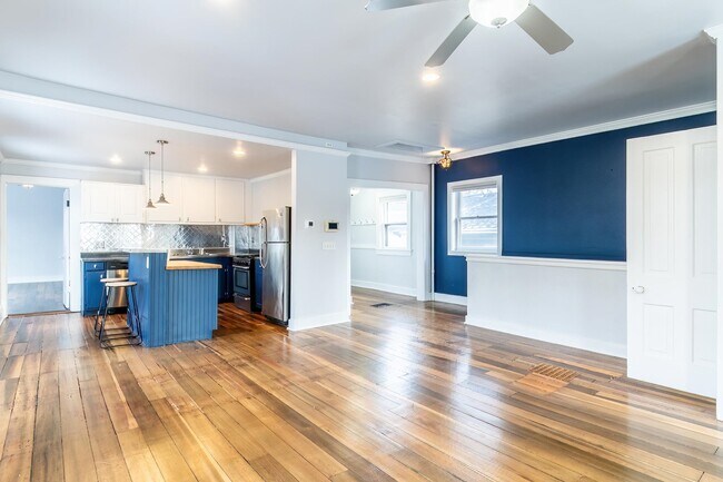 Building Photo - 1020 W Wayne St