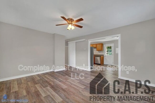 Building Photo - 7744 Bertram Ave