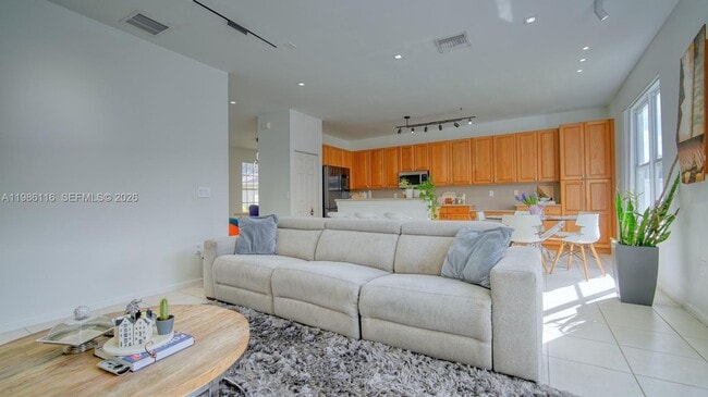 Building Photo - 16388 SW 28th St